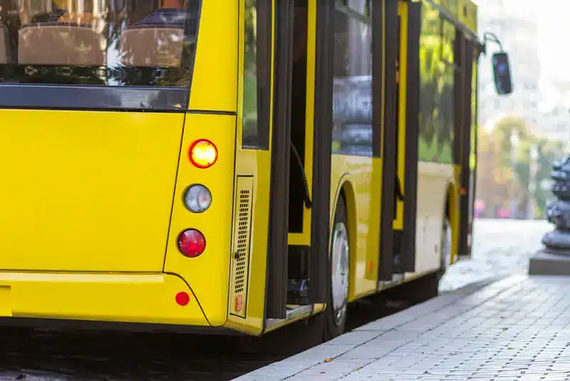 Arriere bus jaune